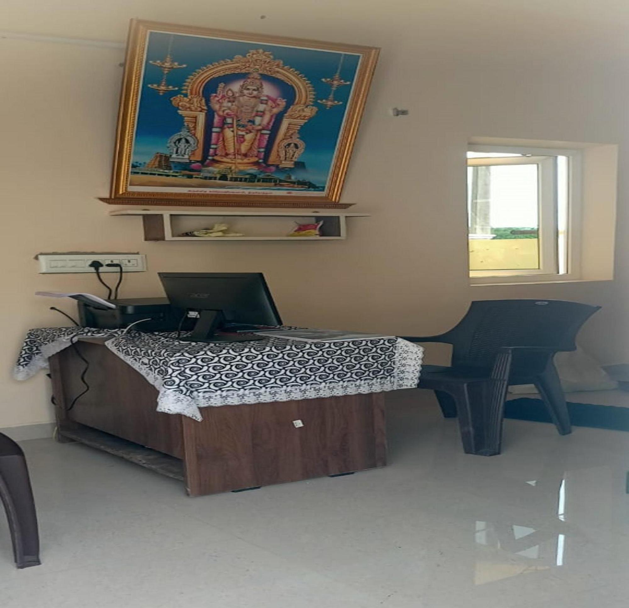 Arumugam Residency Ac Tiruchchendur Exterior photo